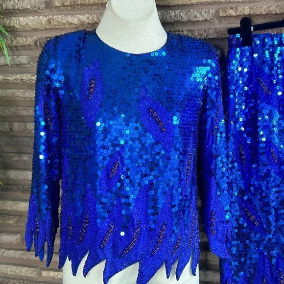 Marquis by Randall Cosco 100% Silk Royal Blue Sequins Beaded Flame Hem Outfit - Picture 11 of 12